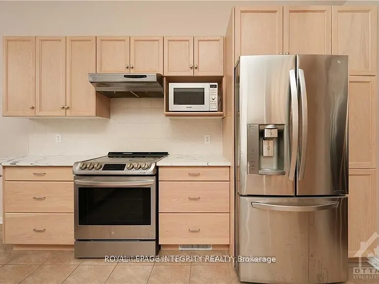 404 Kilmarnock Way — Photo 9