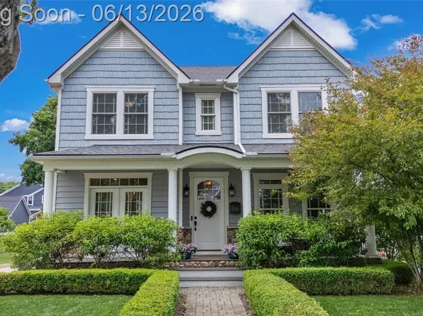 142 Griggs St, Rochester, MI 48307