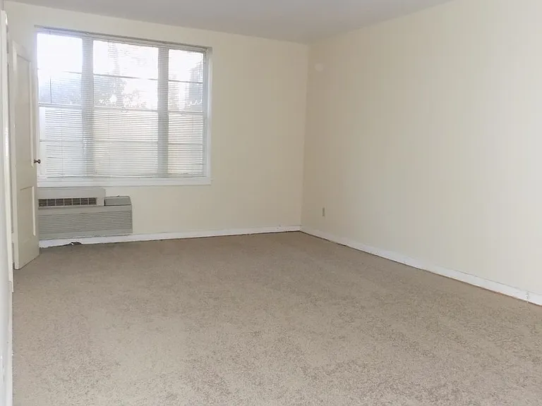 526 Edisto Ave #17 — Photo 5