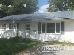 1504 Richmond Rd NE, Cedar Rapids, IA 52402