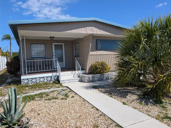 107 48th Avenue Dr W, Bradenton, FL 34207