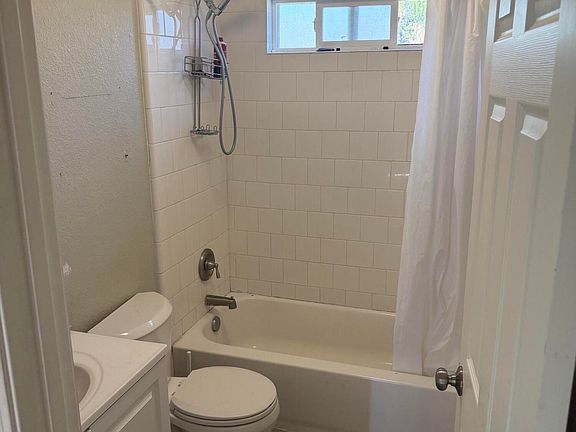 5th image of 1104 N Turner Street