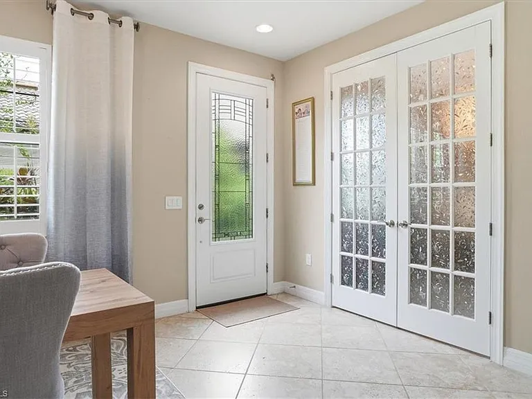 5769 Mayflower Way — Photo 5