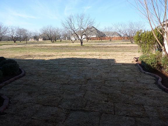 Huge backyard 0.61 acres