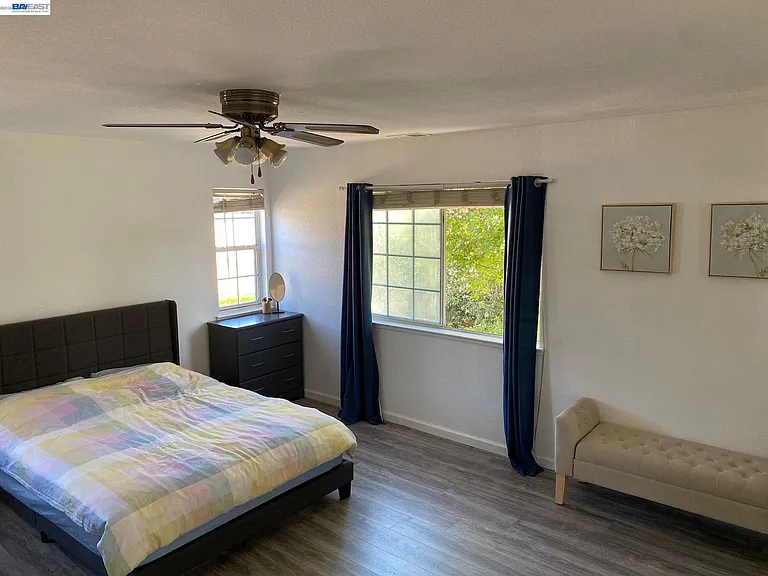 43576 Bryant St — Photo 10