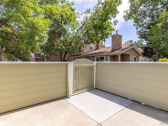 4th image of 8418 Everett Way #C