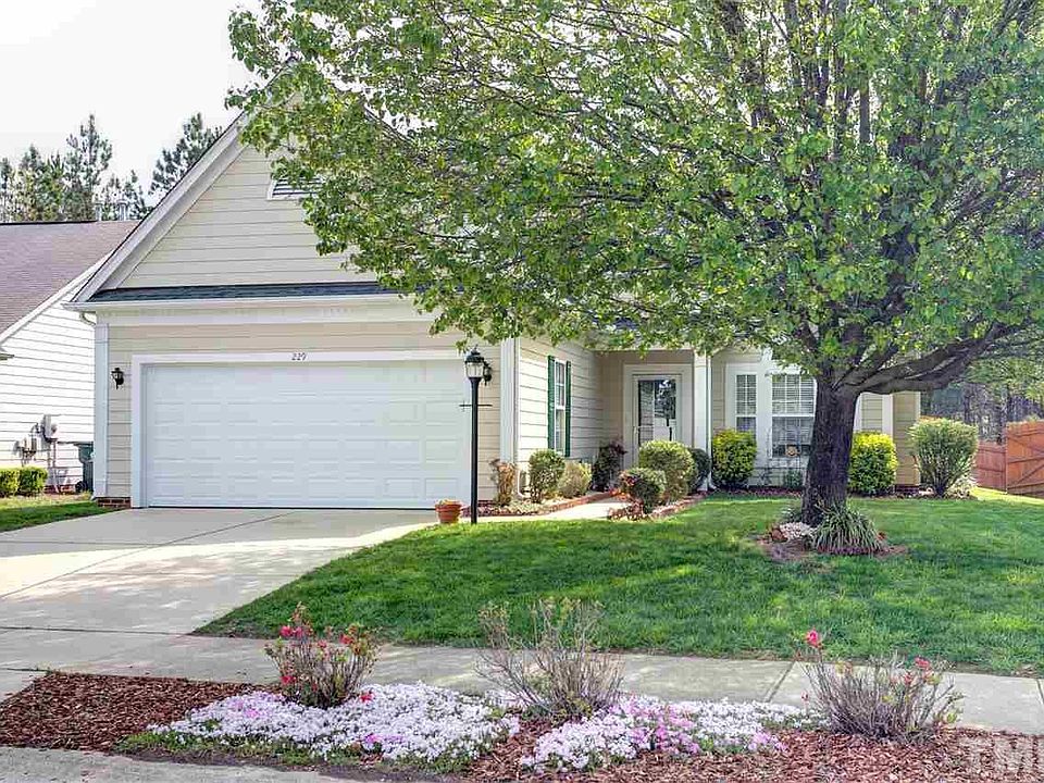 1st image of 229 Stone Hedge Ct