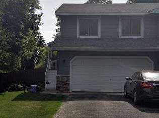 10410 Ilex Cir NW, Coon Rapids, MN 55448