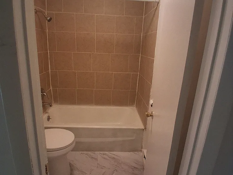 434-436 N 28th St #434B — Photo 5