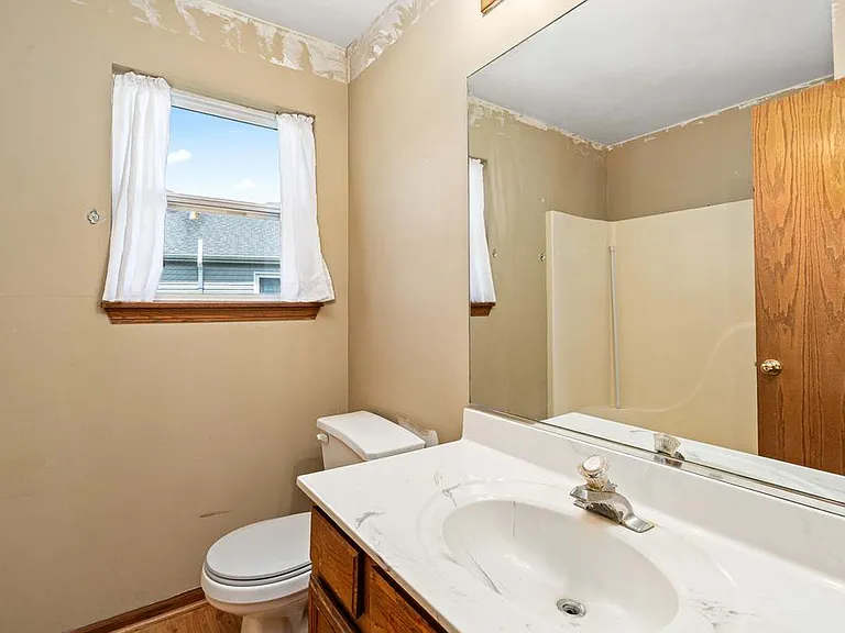 2204 Brindlewood Dr — Photo 11