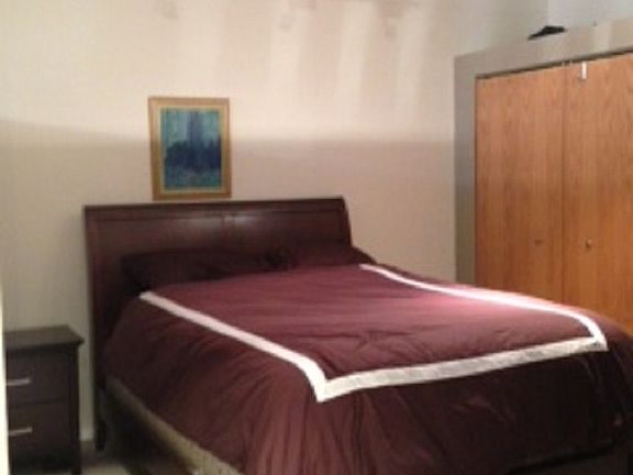 5th image of 3151 N Lincoln Ave APT 218