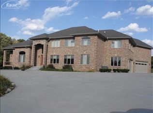 9381 Vassar Rd, Grand Blanc, MI 48439