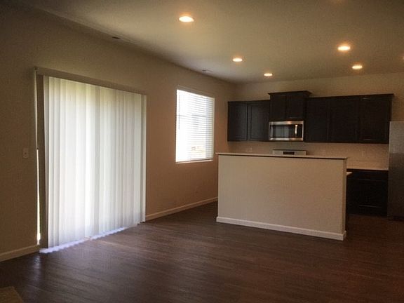 4th image of 19008 112th Avenue Ct E