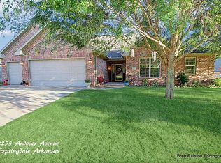 2253 Andover St, Springdale, AR 72762
