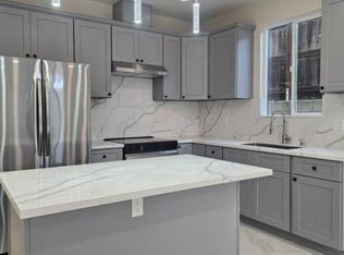 10185 Ambassador Ave, San Diego, CA 92126