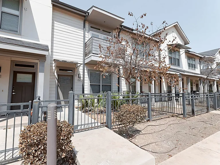 The District At Cypress Waters - Parson's Green — Photo 823