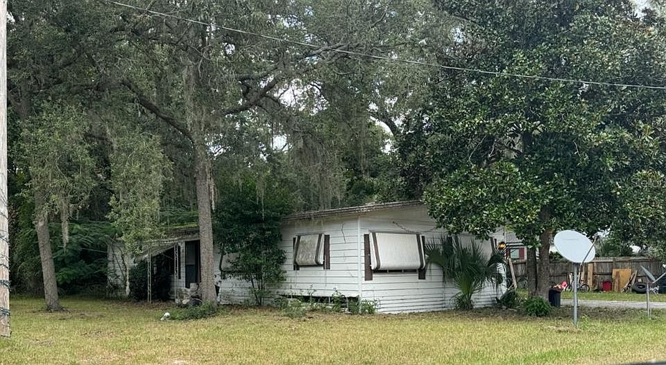 1st image of 11085 NW 114th Pl