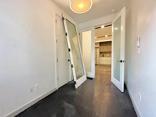 Rented by Doorway NYC, LLC | media 14