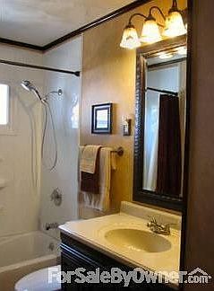 Garage and Shed
						:
						Extra storage space in the shed