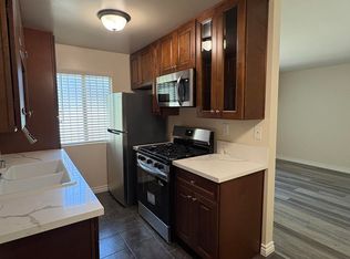 6460 Mammoth Ave APT 104, Van Nuys, CA 91401