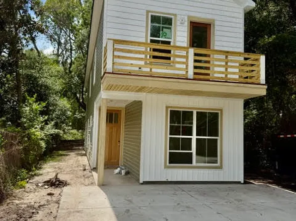 4713 Mint Ave, North Charleston, SC 29405
