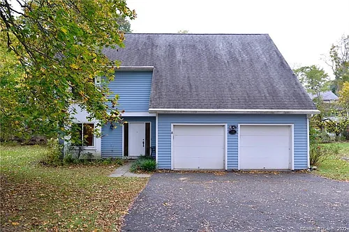 35 Homestead Rd Photo 1