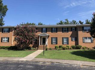 8207 Willowbrook Cir SE APT D, Huntsville, AL 35802