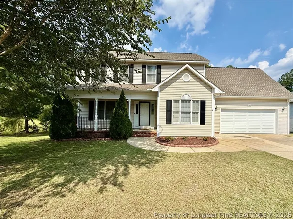 2401 Larwood Dr, Fayetteville, NC 28306