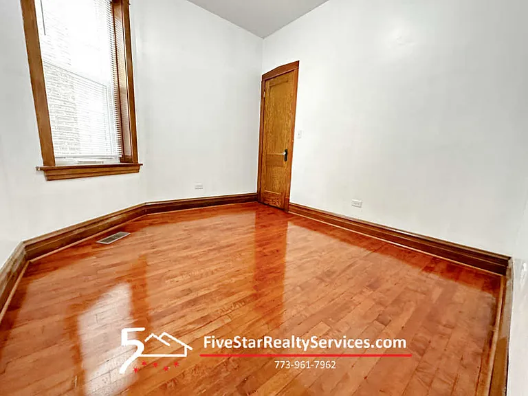 2431 N Kostner Ave #1 — Photo 7