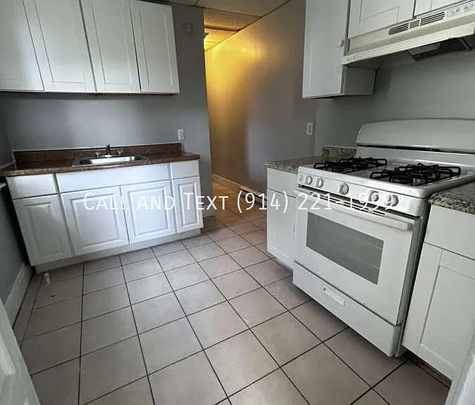 4 Convent Ave — Photo 7