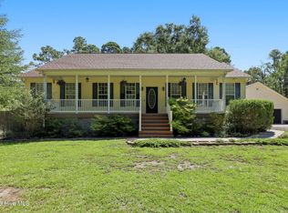 160 Lee Rogers Rd, Hubert, NC 28539