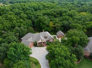 1918 Winding Ridge Rd, Edmond, OK 73034