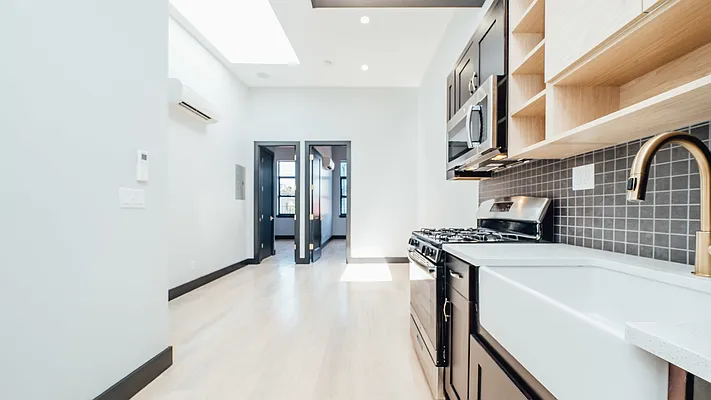 Rented by Nooklyn NYC LLC | media 33