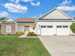 1119 Parkhall Rd, Huddleston, VA 24104