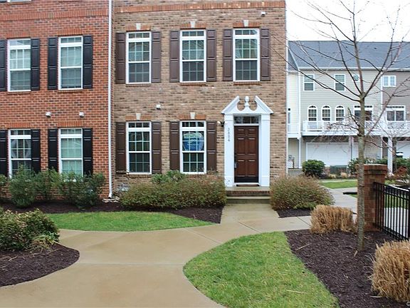 3rd image of 3804 Pumpkin Seed Ln #3804