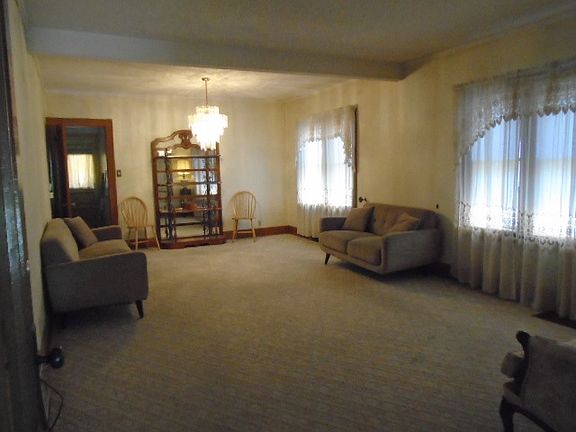3rd image of 1215 Montague St