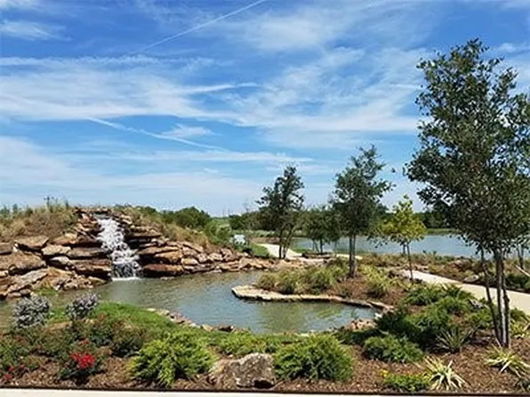8916 Florance Way, Justin, TX 76247
