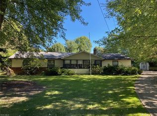 9162 Lake Shore Blvd, Mentor, OH 44060