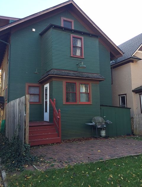 2nd image of 718 Axtell St