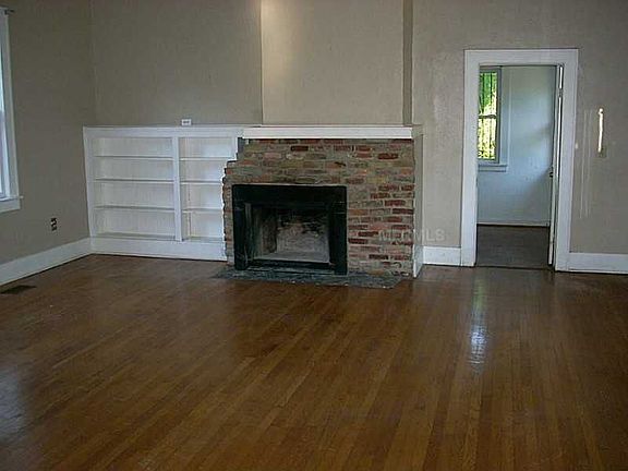 2nd image of 765 Bartow Blvd