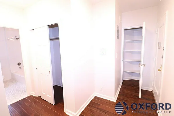 Rented by Oxford Property Group | media 12