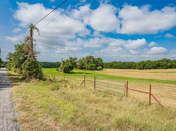 1 Fm 730, Azle, TX 76020