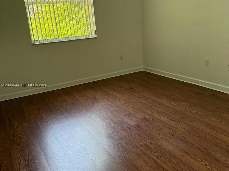 22270 SW 93rd Pl — Photo 6