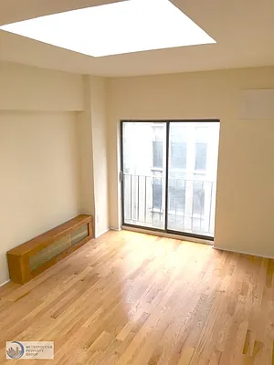 Rented by Metropolitan Property Group | media 22