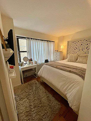 Rented by Olympia House Delaware LP | media 2