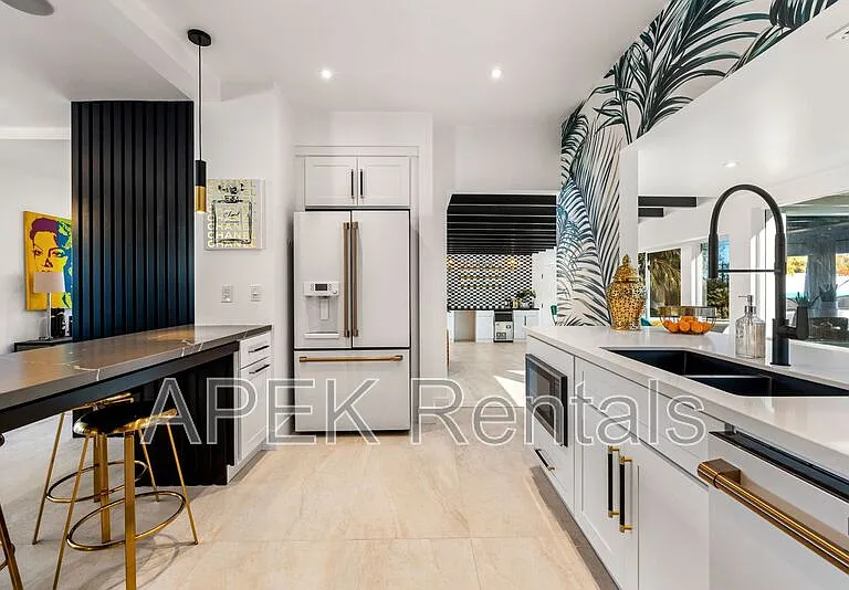 2325 N Girasol Ave — Photo 36
