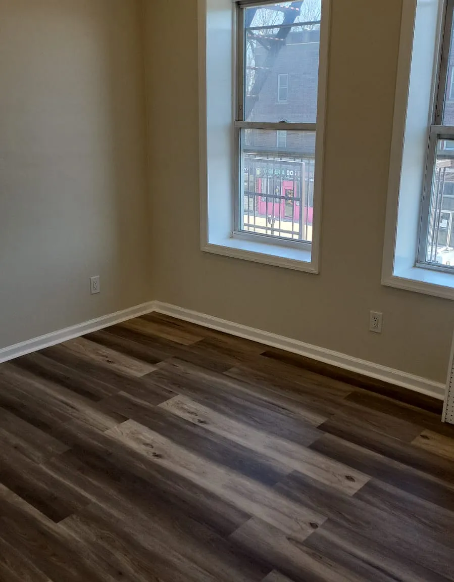 3 bed, 1500 sqft, $2,400 — Photo 4
