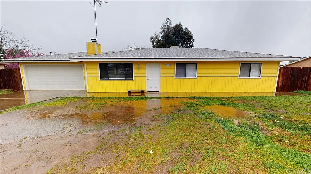 16636 Canal Way photo 1