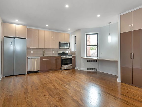 5th image of 40-66 Ithaca St #3D
