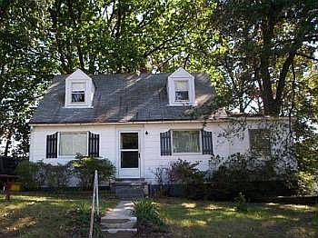 2nd image of 7775 Emerson Rd